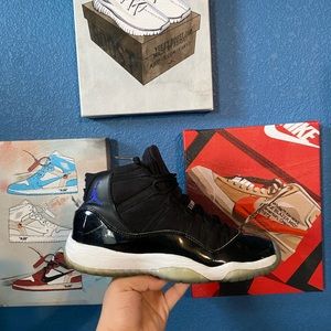 Jordan 11 Space Jam